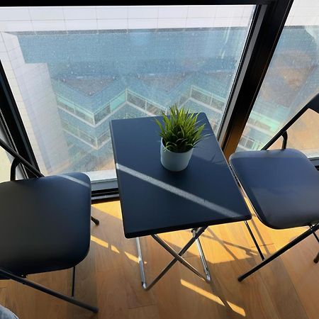 Cozy 1Br Apt - Downtown Winnipeg Exteriör bild