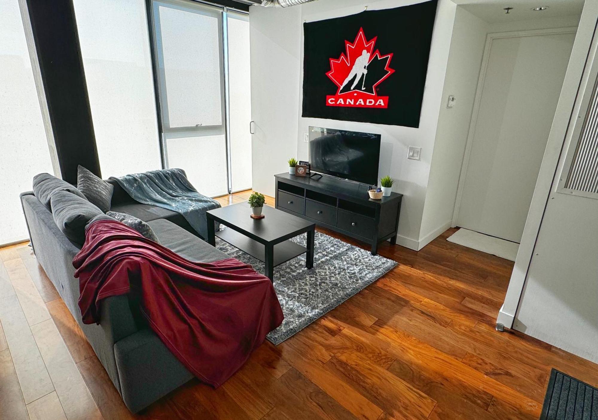 Cozy 1Br Apt - Downtown Winnipeg Exteriör bild