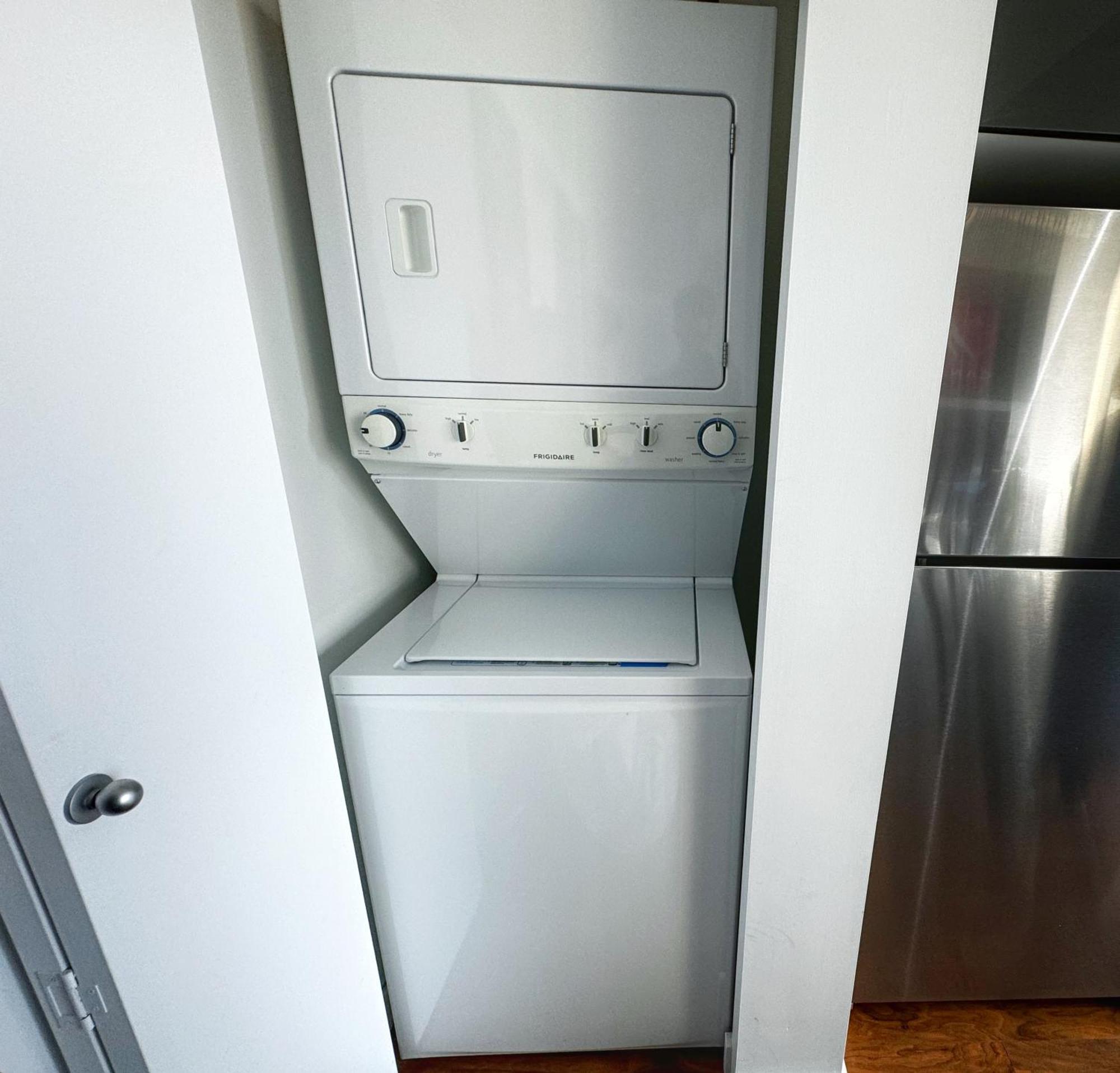 Cozy 1Br Apt - Downtown Winnipeg Exteriör bild